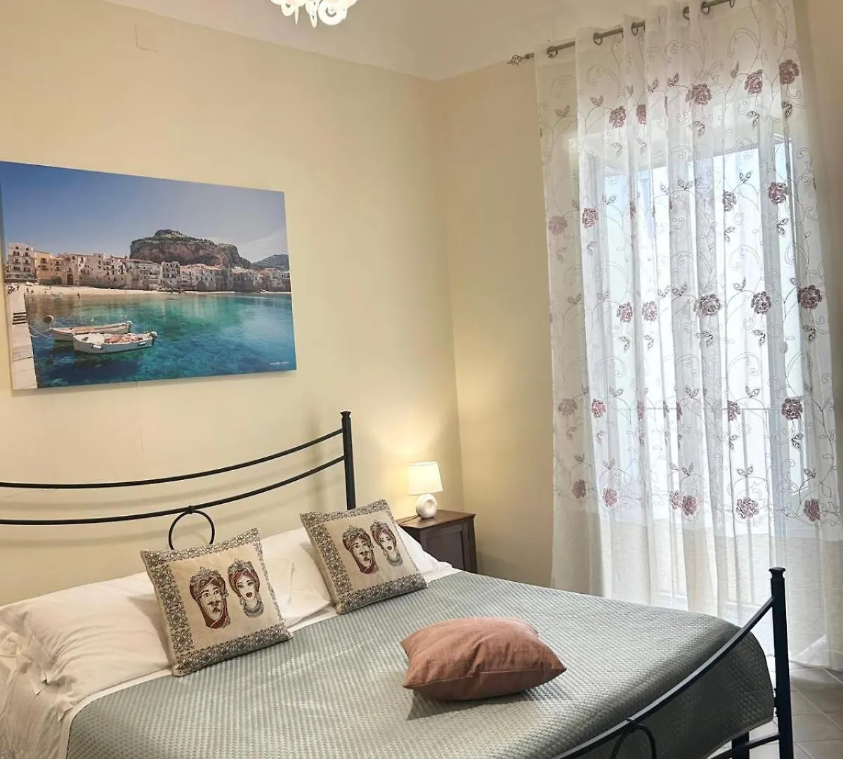 Sicilian Dream Apartments Cefalù