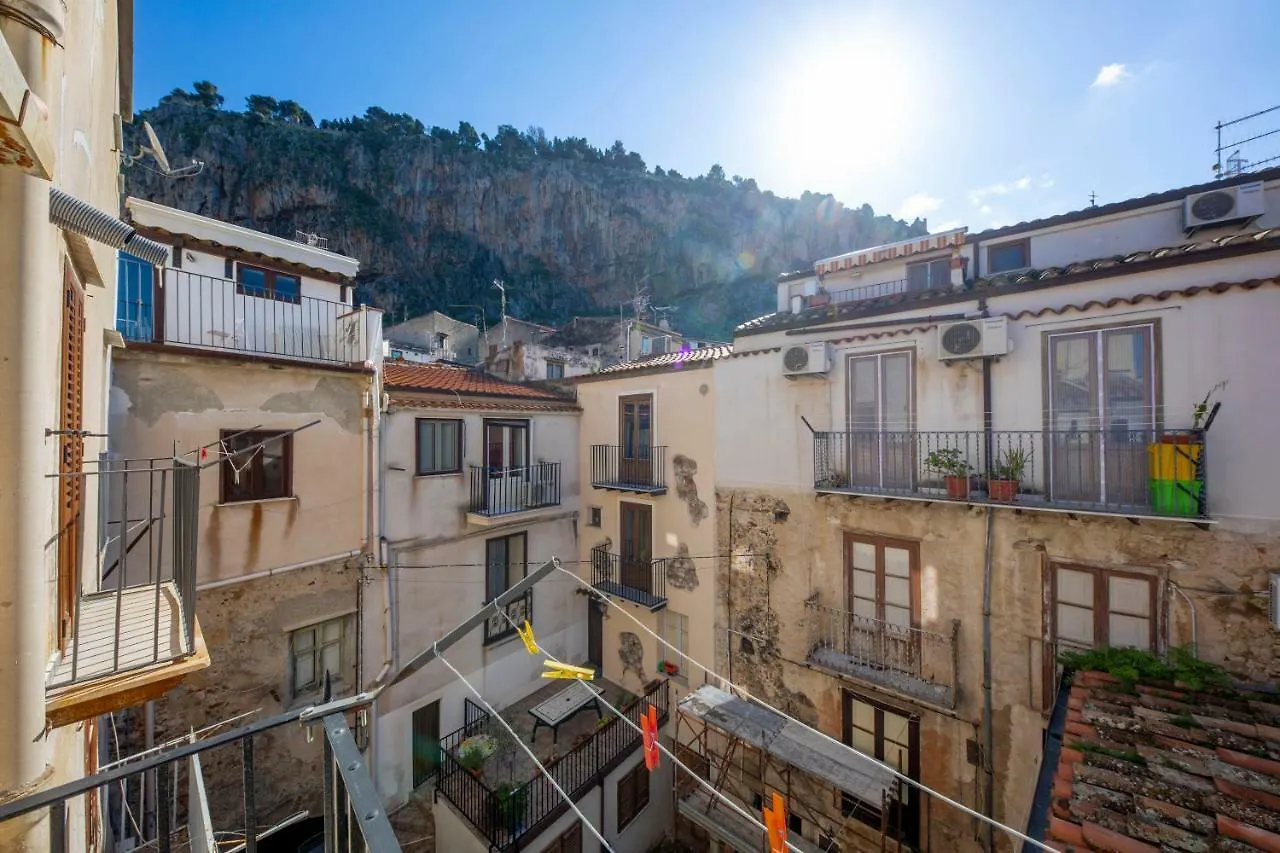 Sicilian Dream Apartments Cefalu