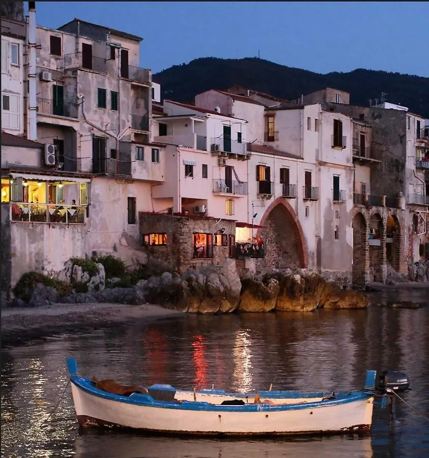 Sicilian Dream Apartments Cefalù